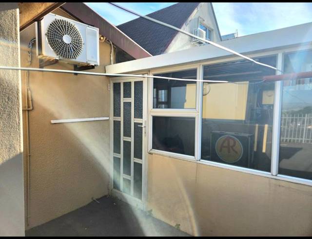 3 BEDROOM HOUSE FOR SALE IN SOUTHGATE